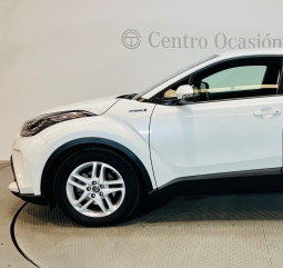 TOYOTA C-HR 1.8 HYBRID 125H