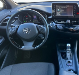 TOYOTA C-HR 1.8 HYBRID 125H